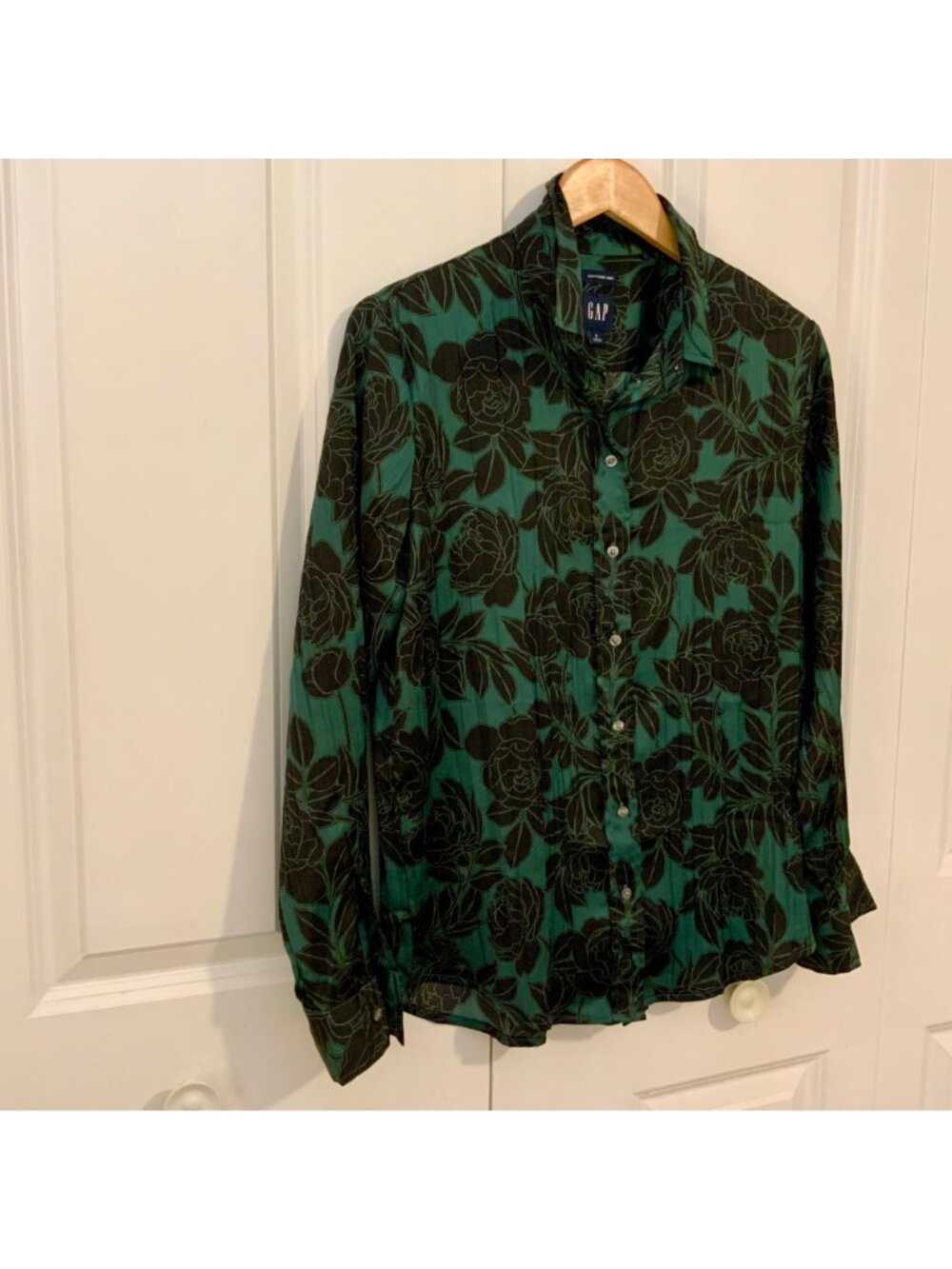 Gap Green Black Floral Satin Pleated Long Sleeve Oversized Boyfriend Shirt Small - Picture 5 of 11